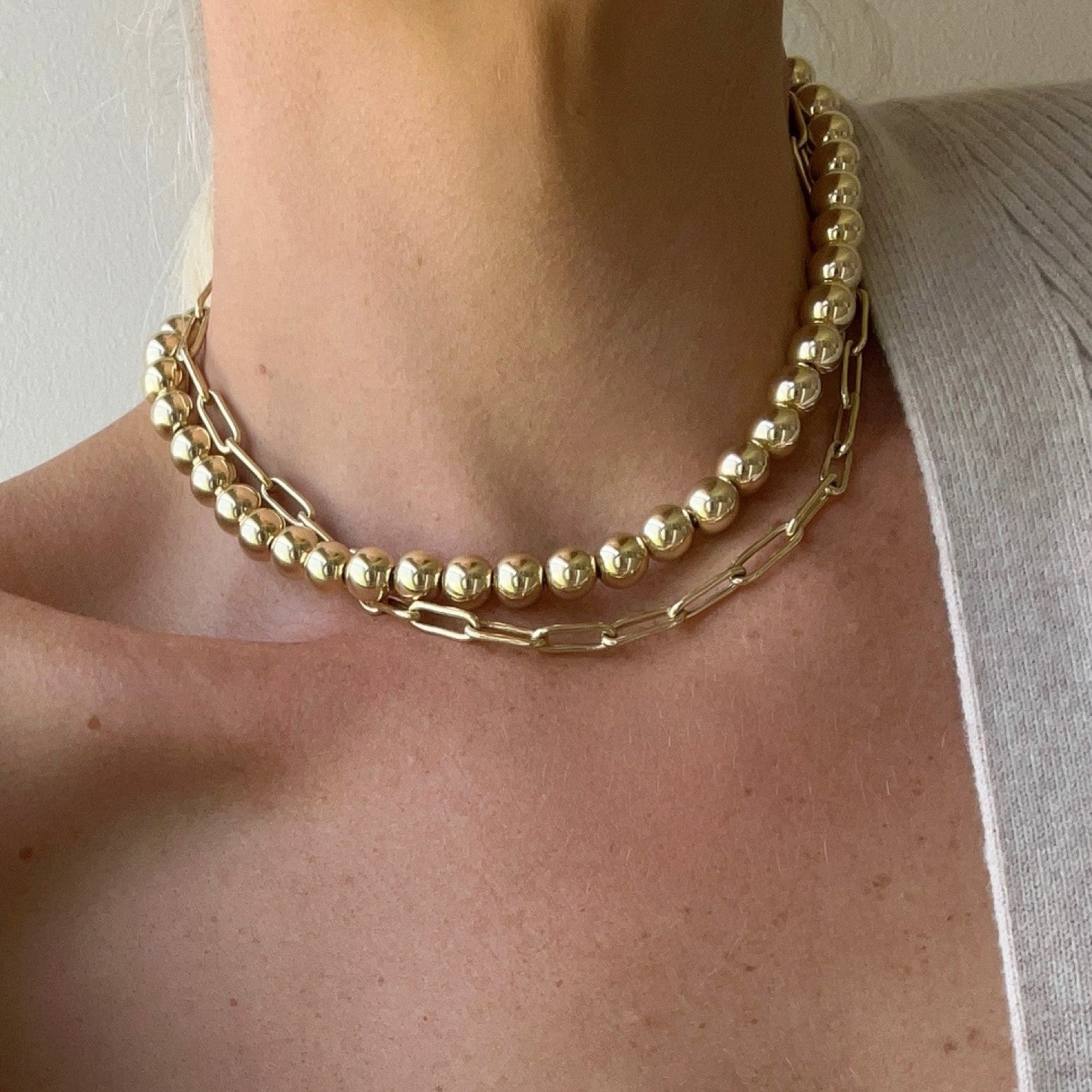 5 Ways to Wear Pearls Featuring Chic Statement Necklaces - TPS Blog