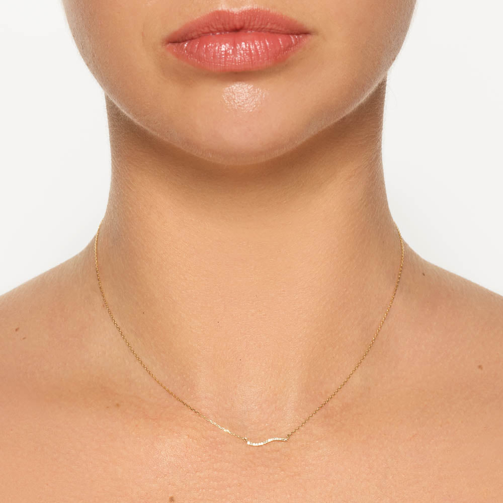 Medley Necklace Diamond Fine Wave Necklace in 10k Gold