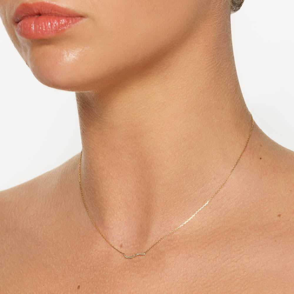 Medley Necklace Diamond Fine Wave Necklace in 10k Gold