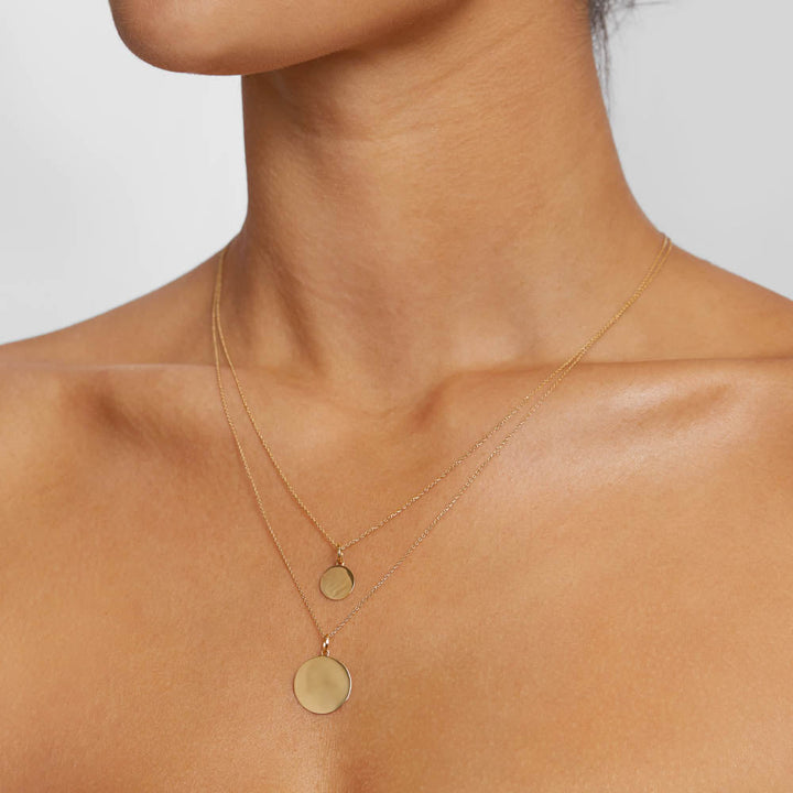 Medley Pendant Engravable Disc Necklace in 10k Gold