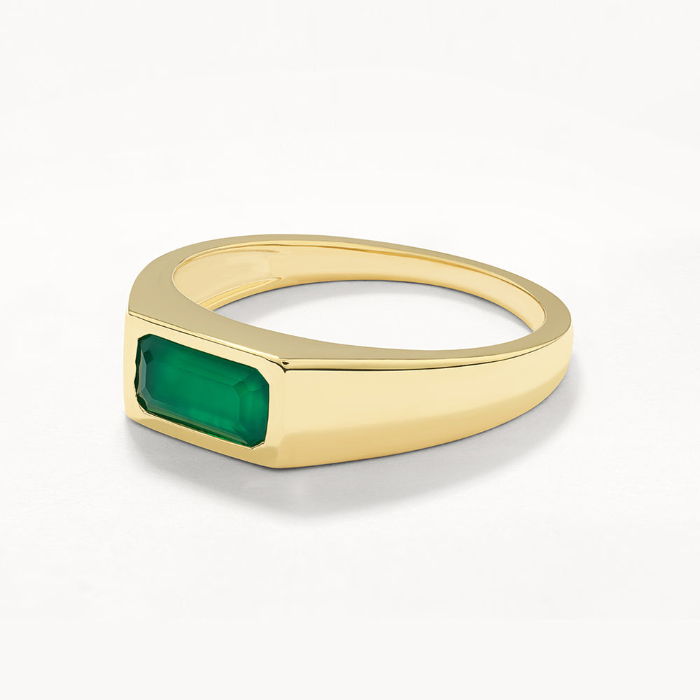 Medley Ring Green Agate Signet Pinky Ring in Gold