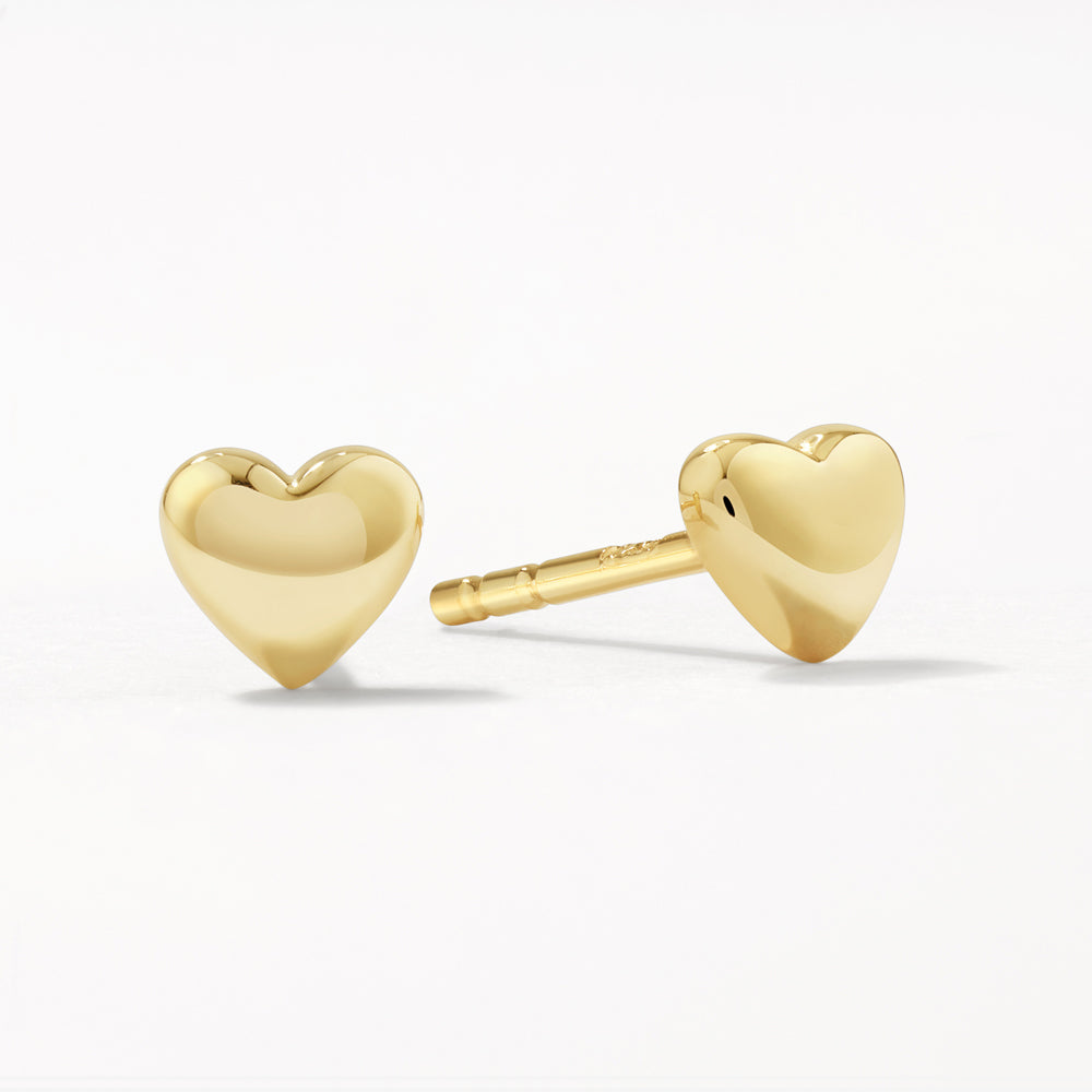 10kt real store gold heart stud earring