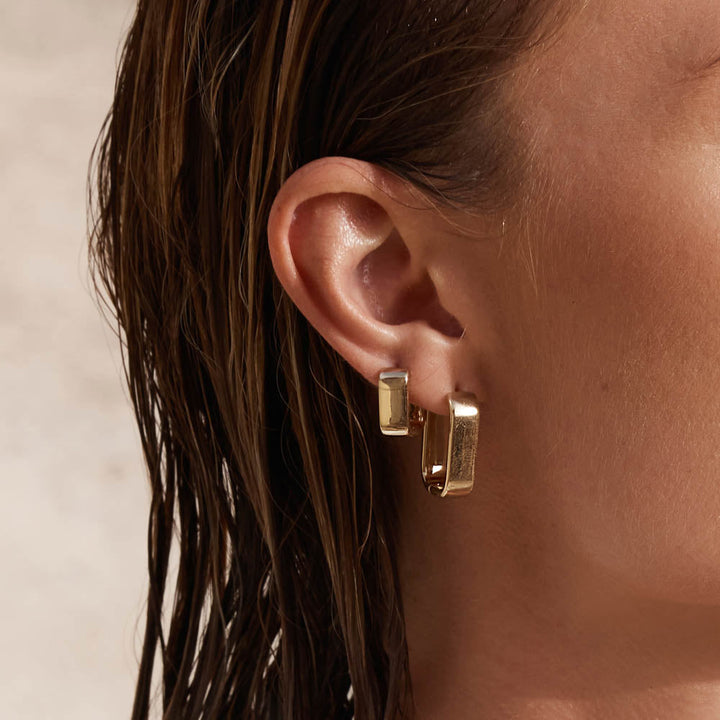 Medley Earrings Midi Chunky Paperclip Earrings in Gold