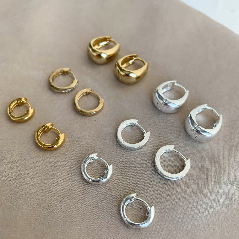 Medley Earrings Midi Huggie Earrings  in Gold