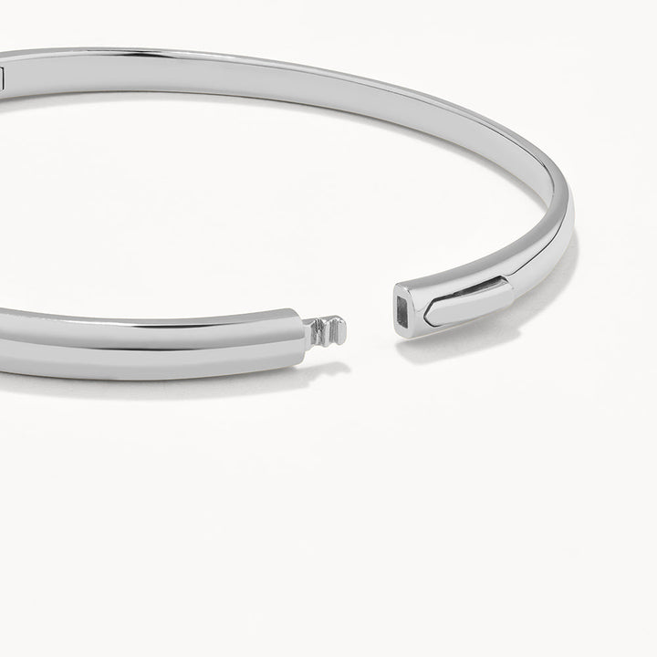 Medley Bangle/Bracelet Polished Plain Bangle in Silver