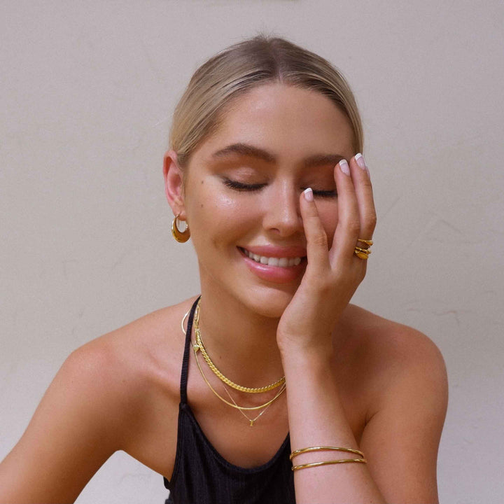 Medley Bangle/Bracelet Polished Plain Bangle in Gold