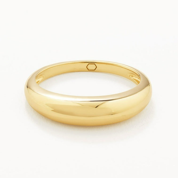 Medley Ring Slim Curve Dome Ring in Gold