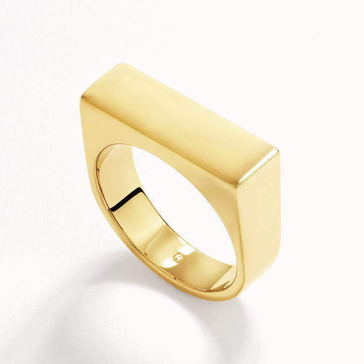 Engravable Square Unisex Signet Ring in Gold