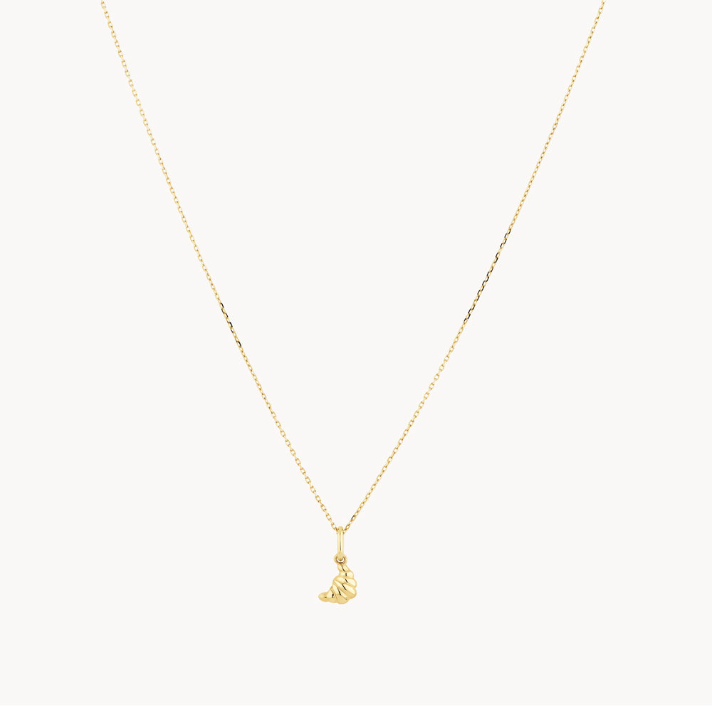 Croissant Pendant Necklace in 10k Gold