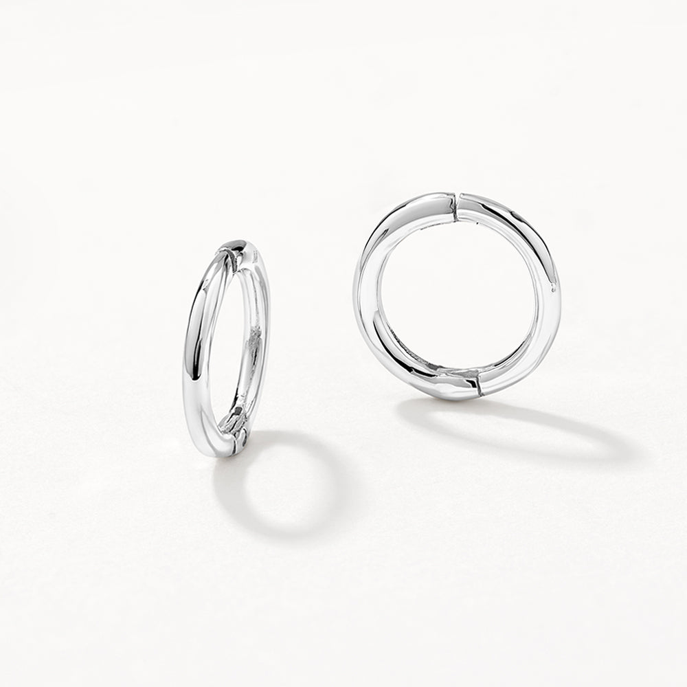 Plain Mini Sleeper Earrings in Silver