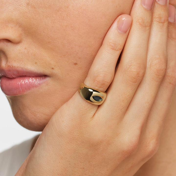 Medley Ring Blue Topaz Marquise Curve Pinky Ring in Gold