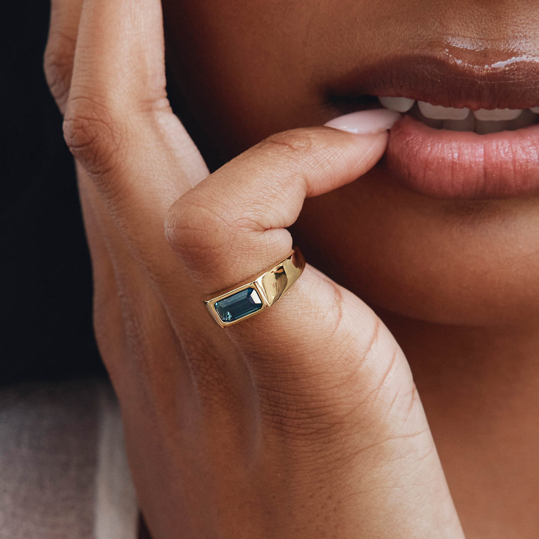 Medley Ring Blue Topaz Signet Pinky Ring in Gold