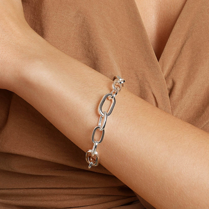 Bold Paperclip Chain Bracelet in Silver