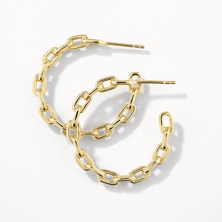 Chain Link Hoops in Gold
