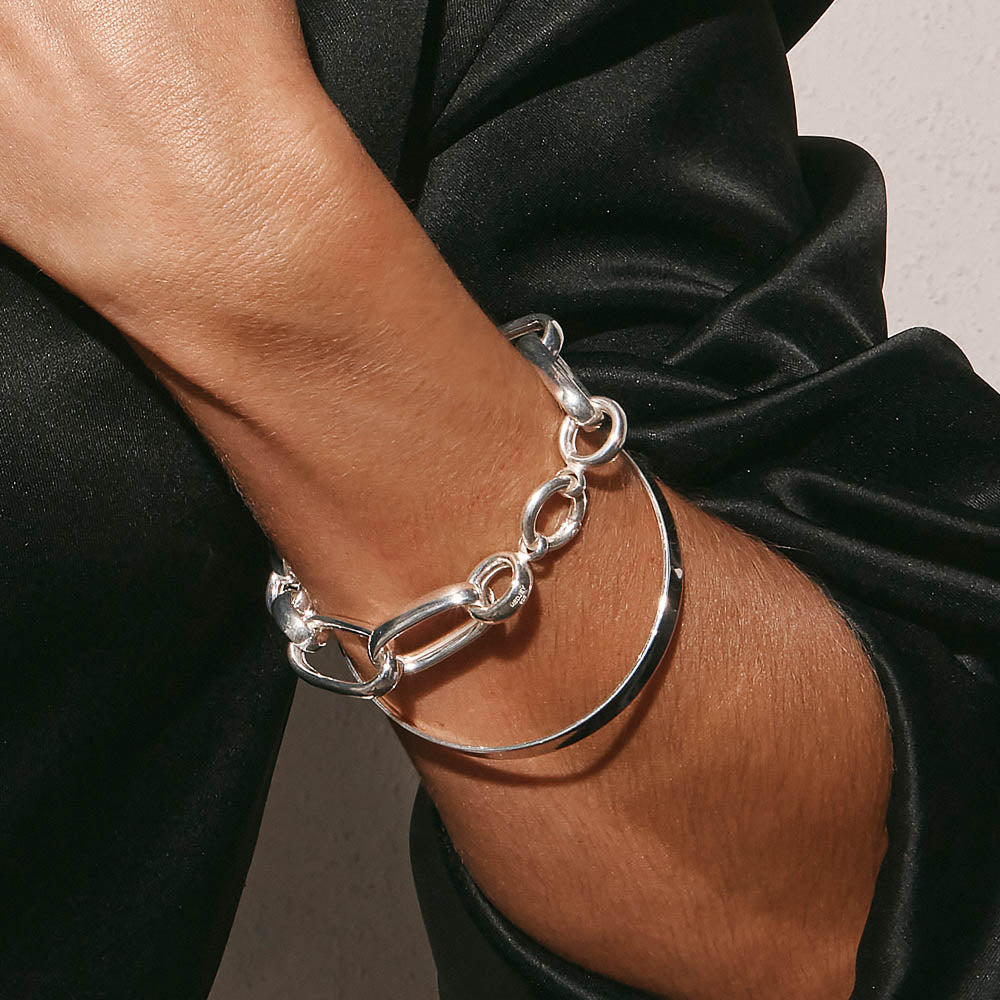 Medley Bangle/Bracelet Chunky Paperclip Chain Bracelet in Silver