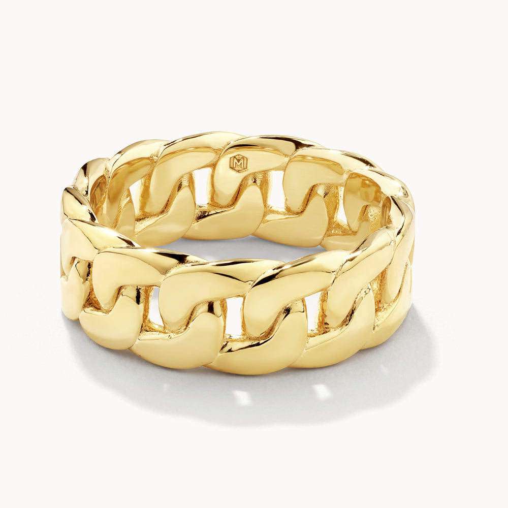 Curb Chain Link Ring in Gold