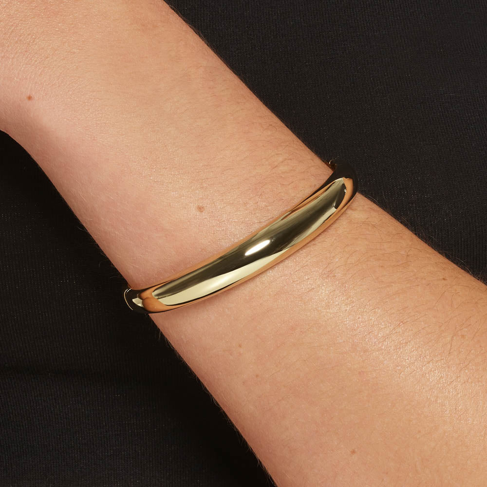 Curve Dome Bangle in Gold