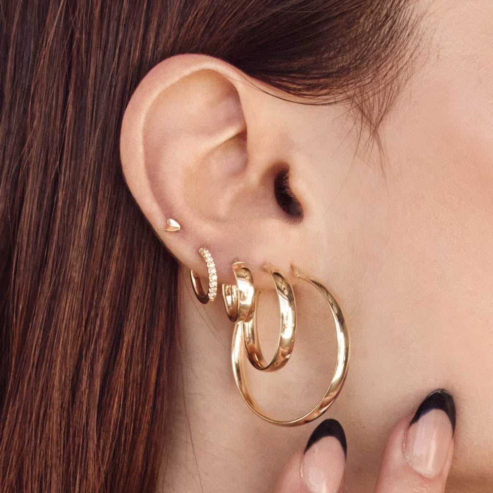 Diamond Helix Huggie Single Earring in 10k Gold