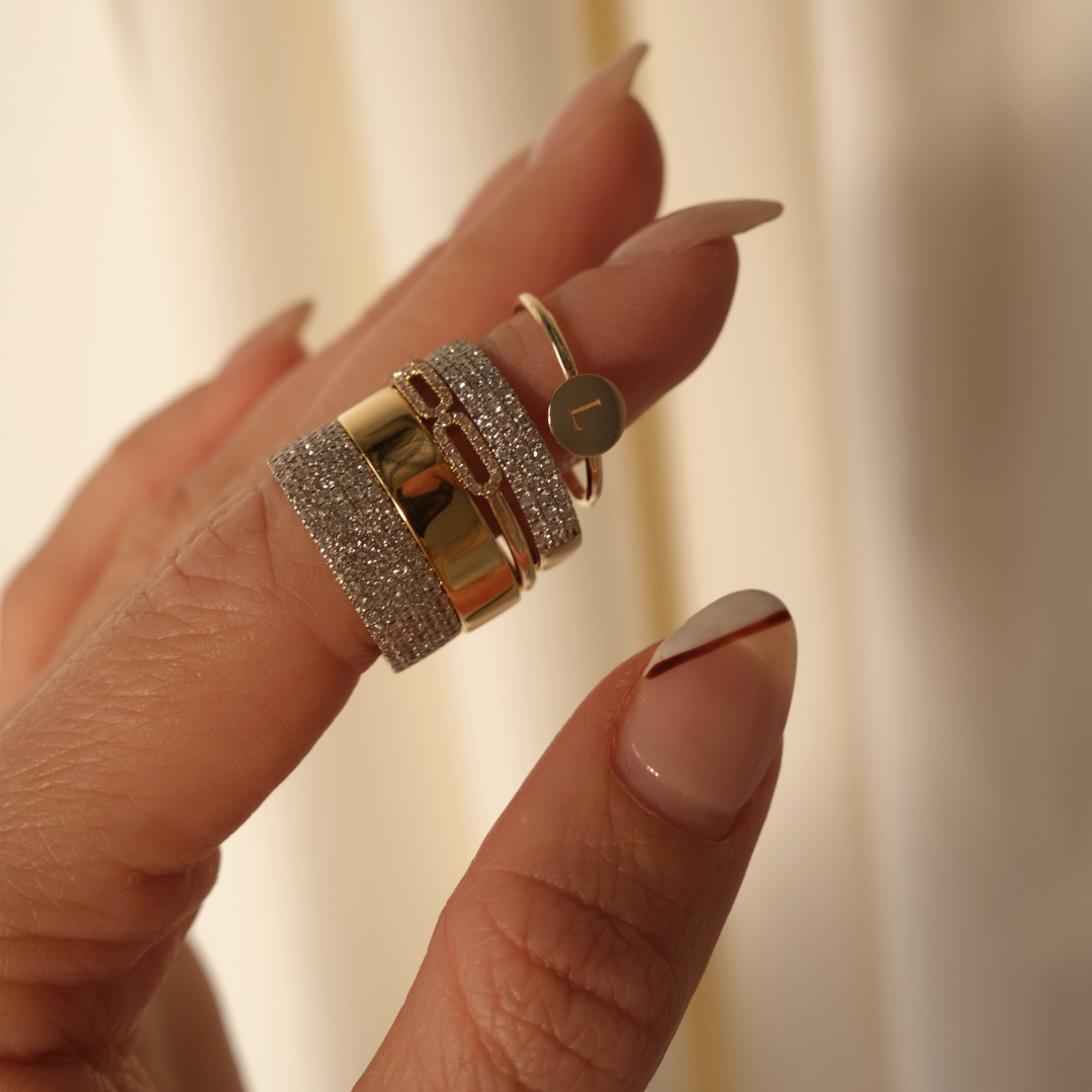 Diamond Paperclip Ring in 10k Gold