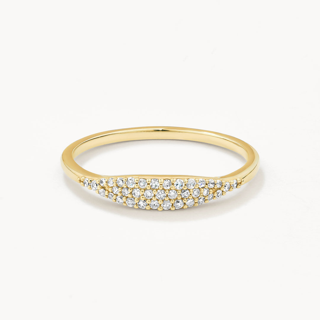 Medley Ring Diamond Pavè Signet Ring in 10k Gold