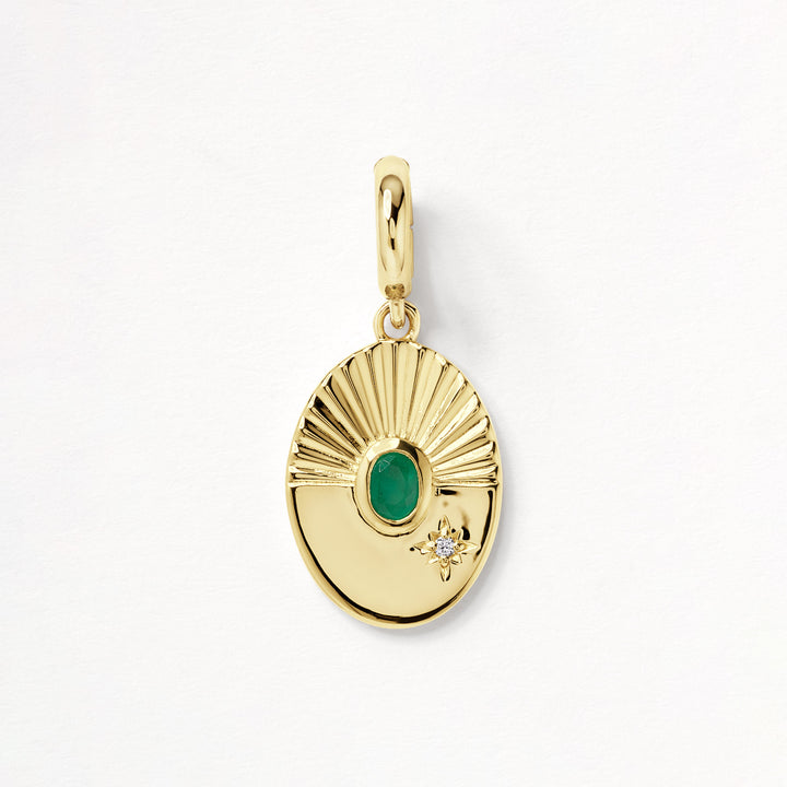 Medley Pendant Emerald Sunray Oval Pendant in Gold