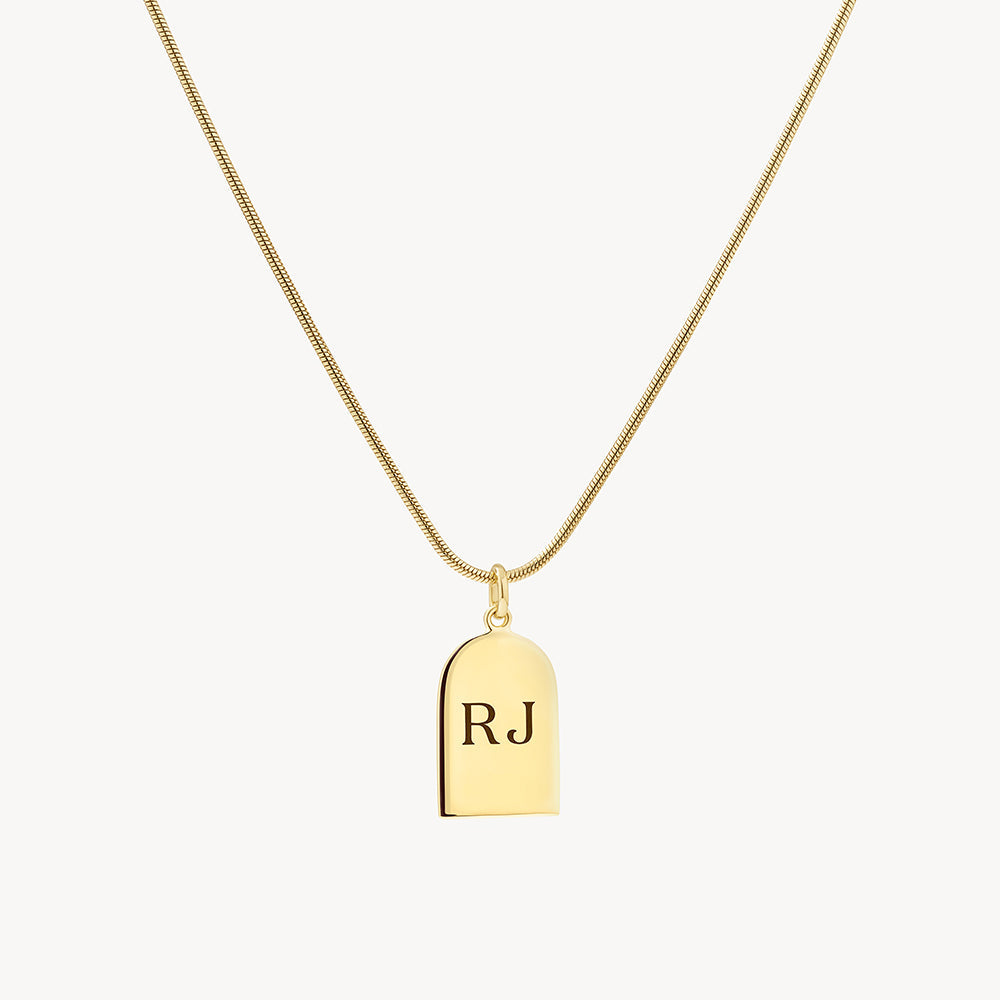 Engravable Arch Pendant in Gold