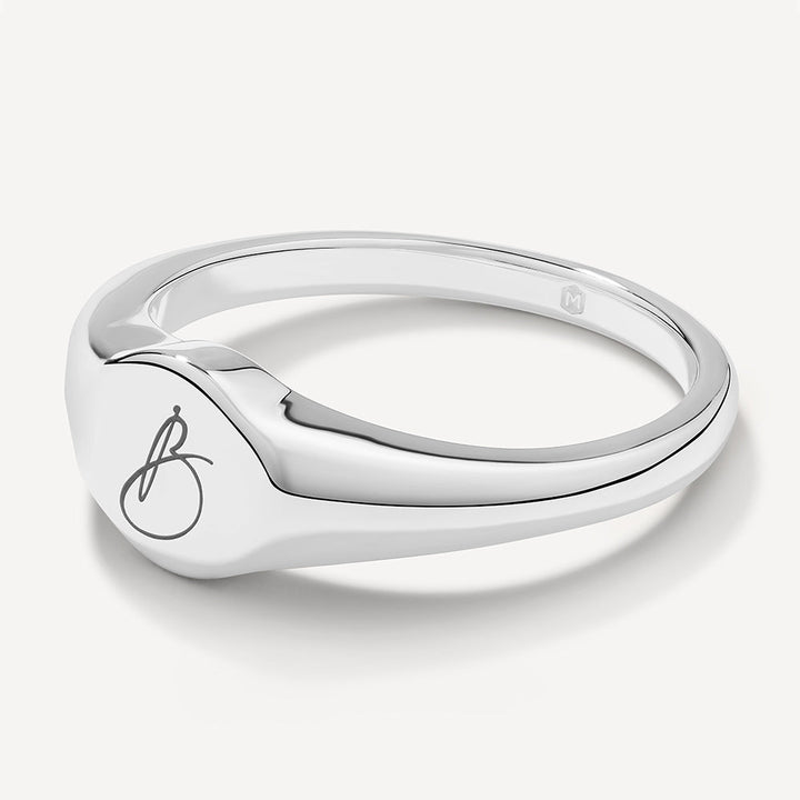 Medley Ring Engravable Circle Signet Pinky Ring in Silver