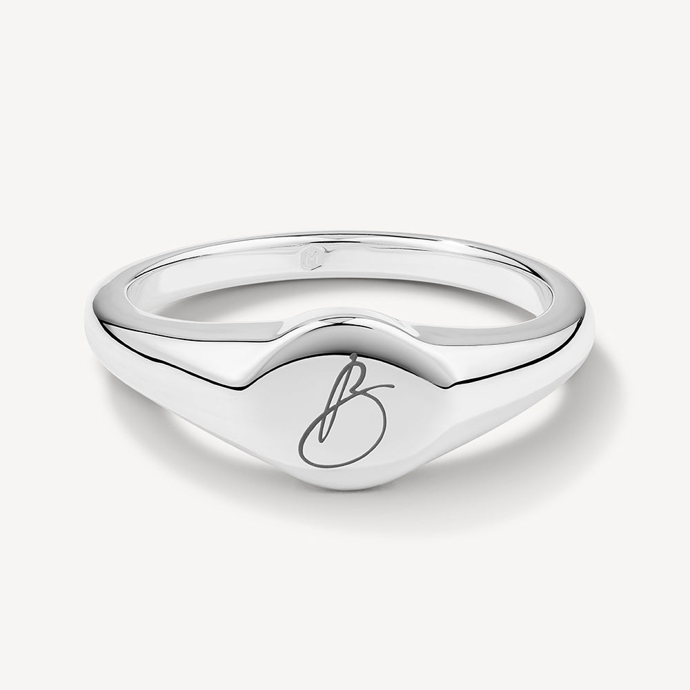 Engravable Circle Signet Pinky Ring in Silver