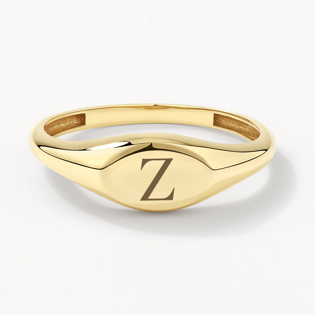 Medley Ring Engravable Oval Signet Pinky Ring in 10k Gold