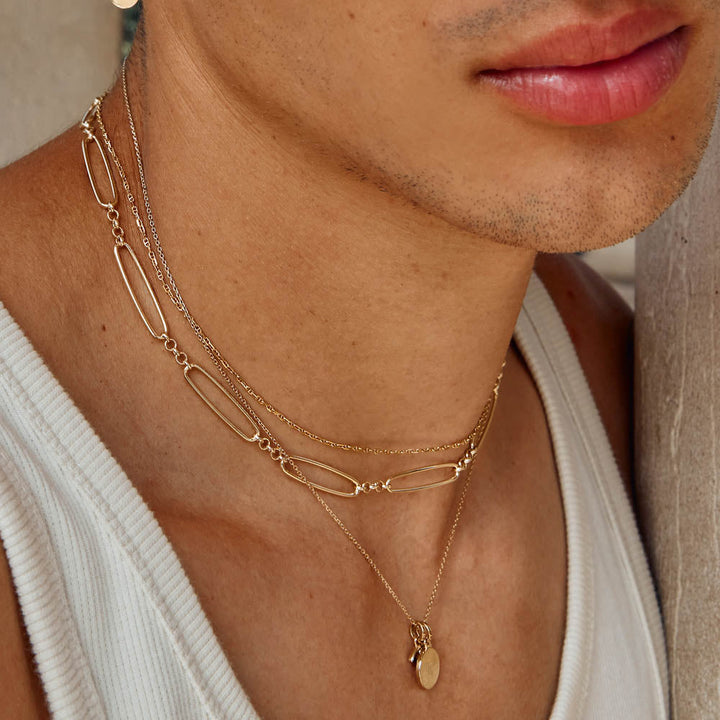 Fine Anchor Chain Necklace in Gold