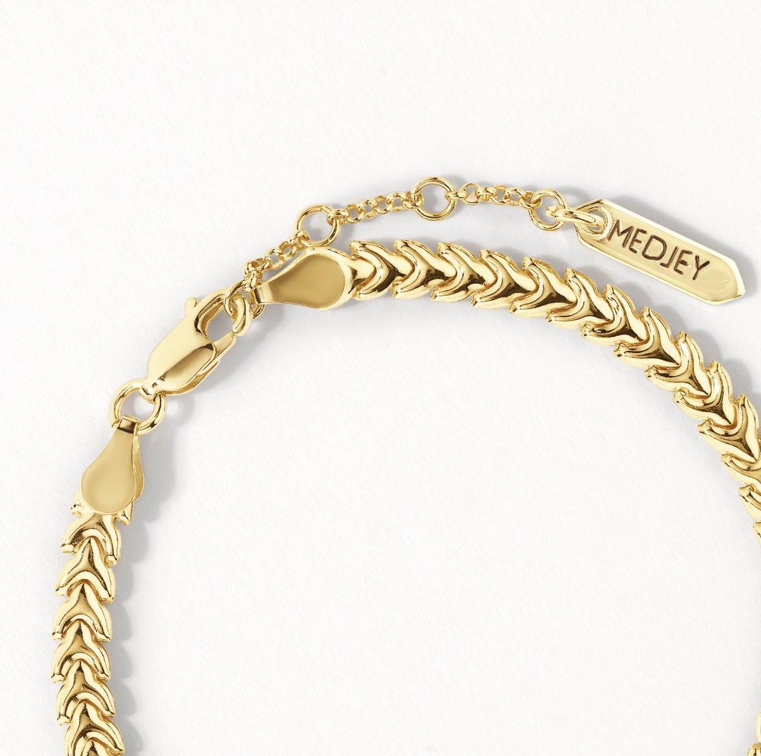 Medley Bangle/Bracelet Fishtail Chain Bracelet in Gold