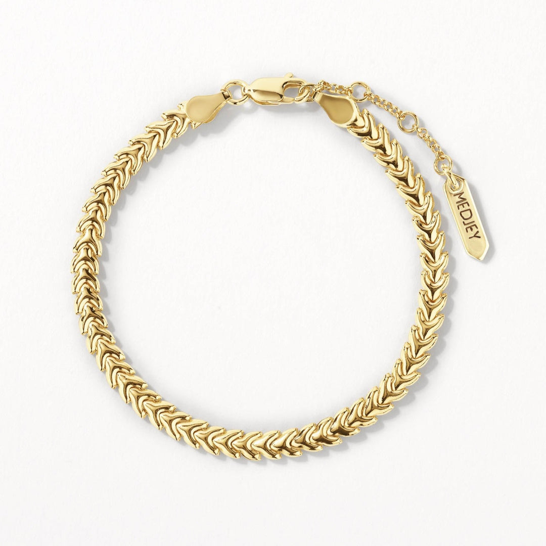 Medley Bangle/Bracelet Fishtail Chain Bracelet in Gold