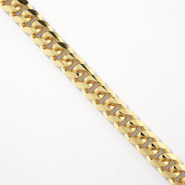 Heavy Flat Curb Bracelet in Gold