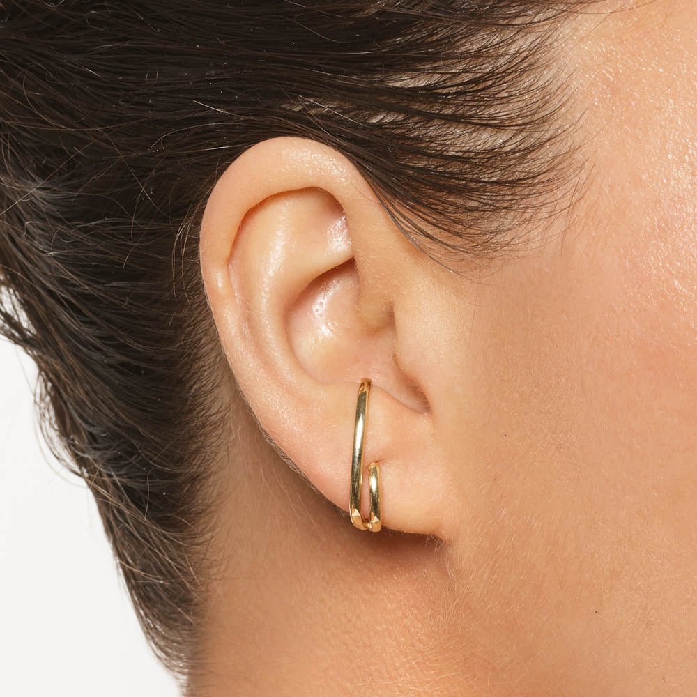 Lobe Cuff Huggie Earring in 10k Gold