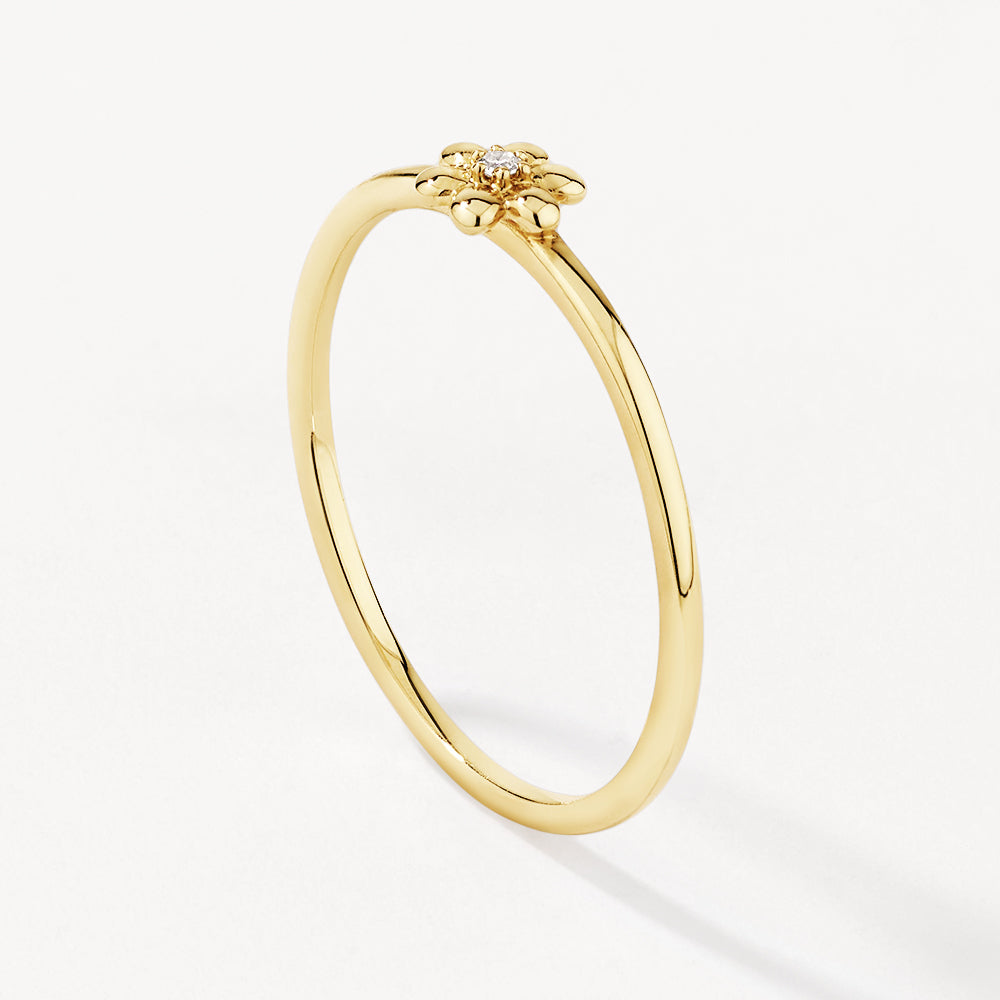 Medley Ring Micro Diamond Daisy Ring in 10k Gold