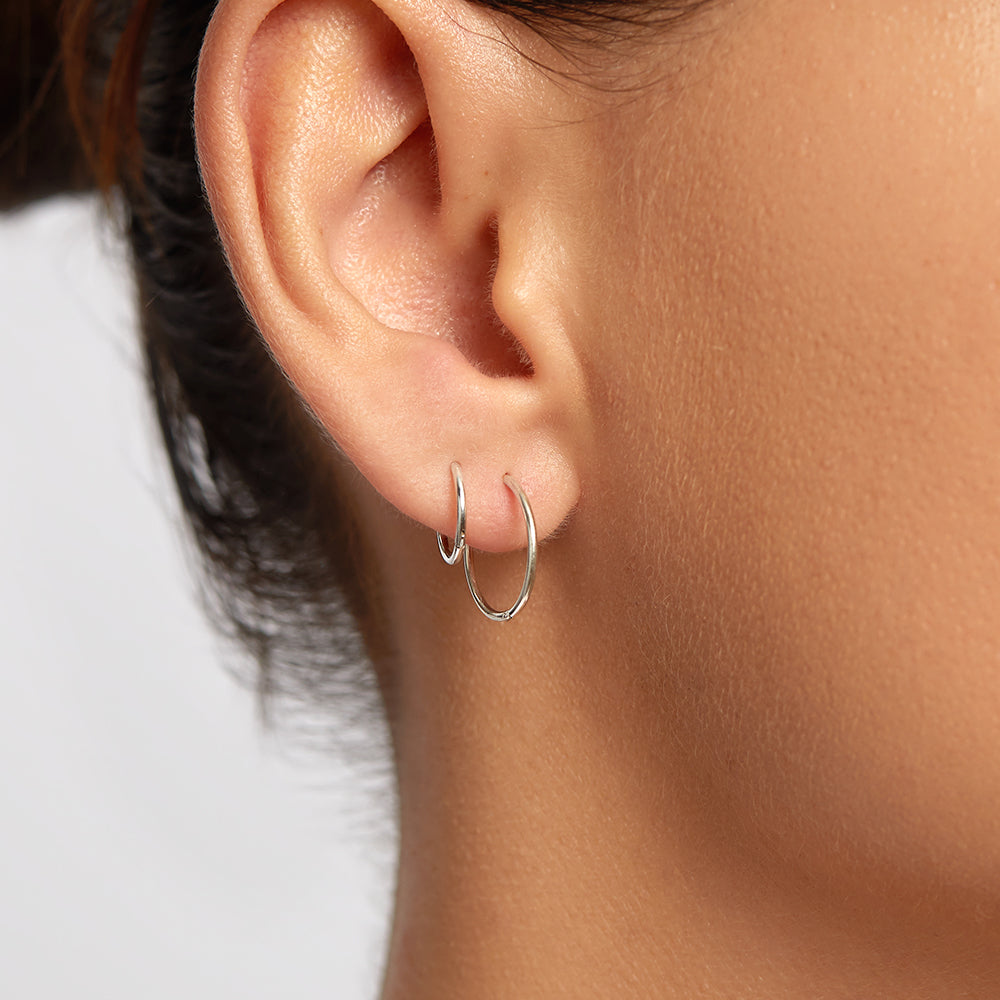 Polished Sleeper in Sterling Silver Medley Jewellery