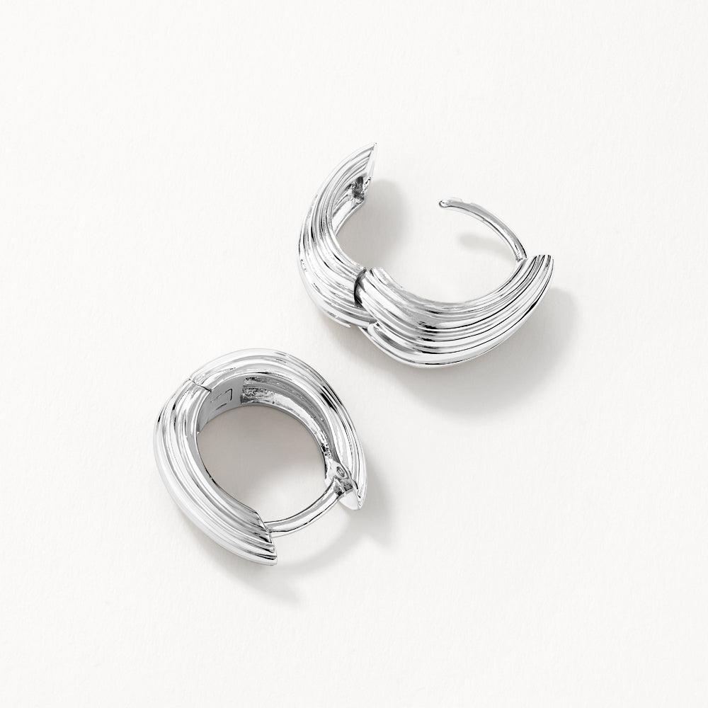 Medley Earrings Ribbed Dome Huggie Earrings in Silver