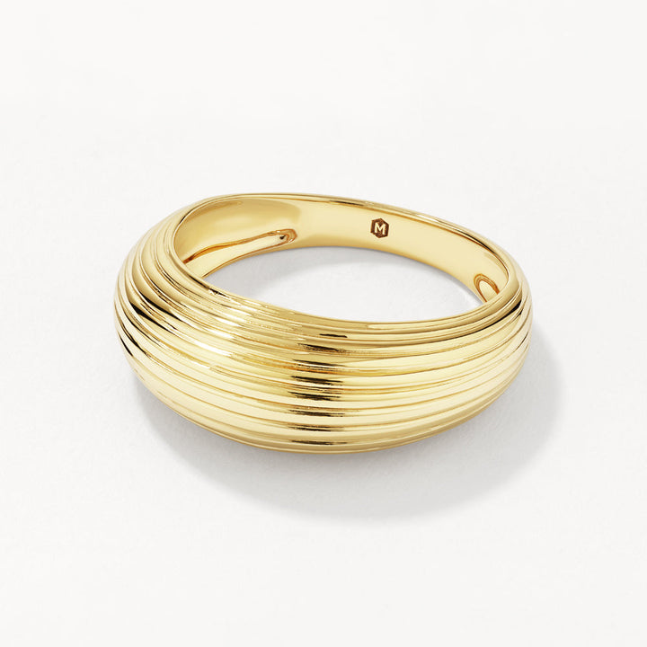 Medley Ring Ribbed Dome Ring in Gold