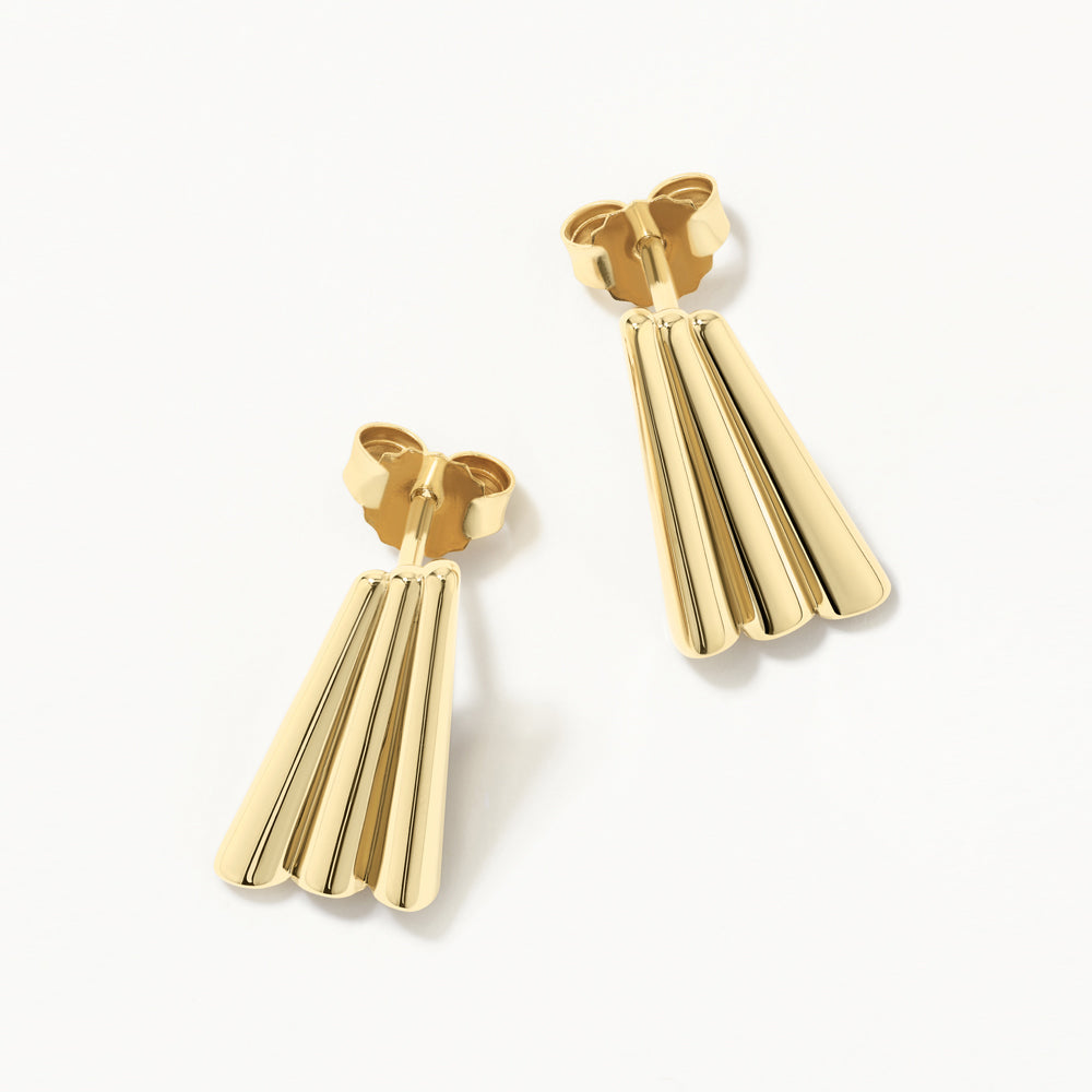 Medley Earrings Ribbed Fan Stud Earrings in Gold