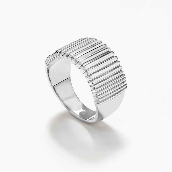 Medley Ring Ribbed Tapered Barrel Ring in Silver