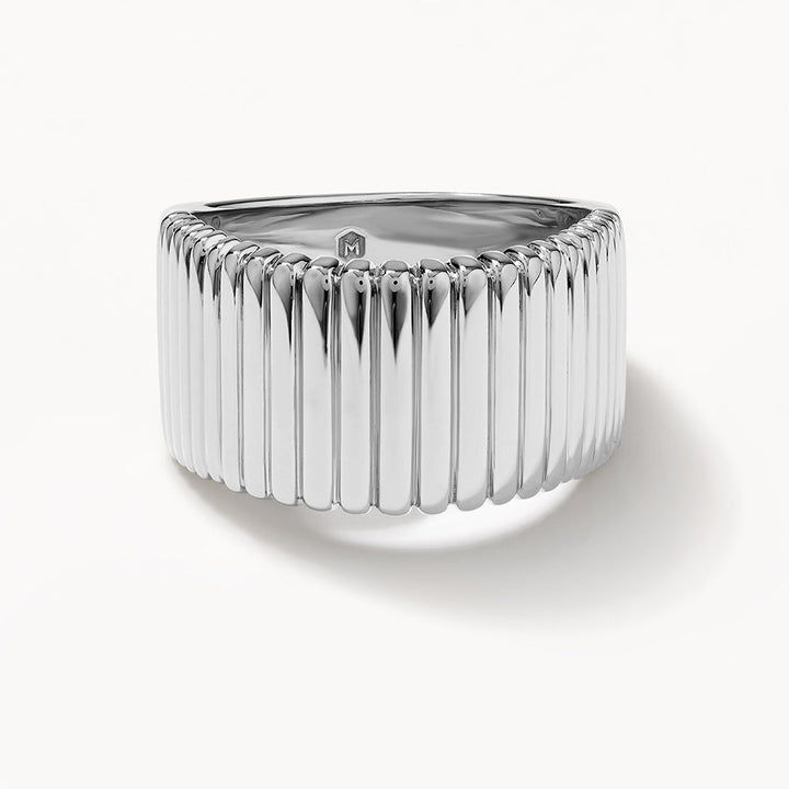 Medley Ring Ribbed Tapered Barrel Ring in Silver