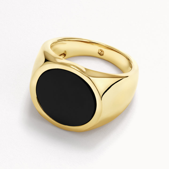 Medley Ring Round Black Onyx Unisex Pinky Ring in Gold