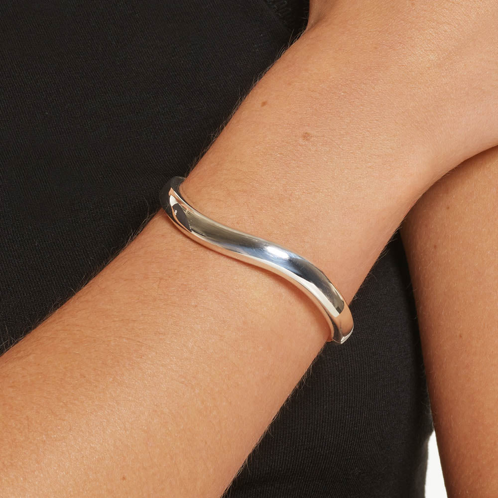 Wave Dome Bangle in Silver