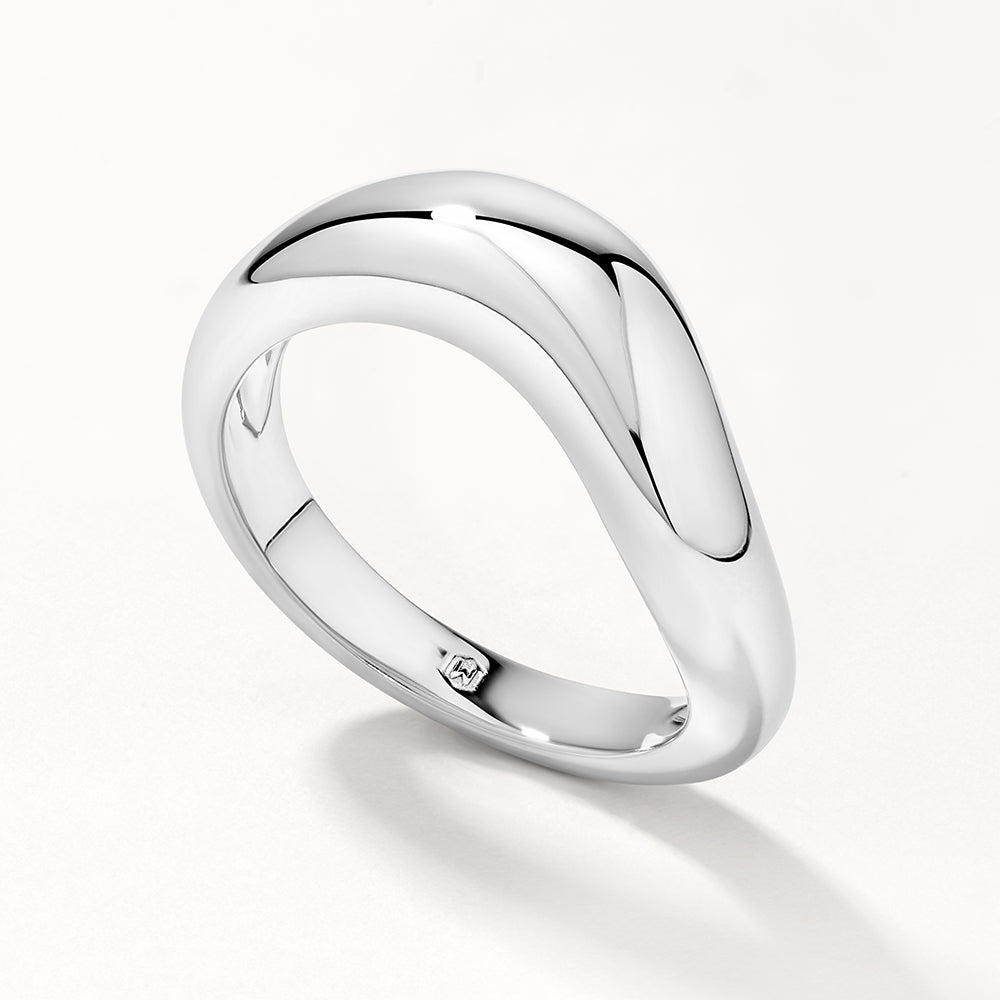 Wave Dome Ring in Silver