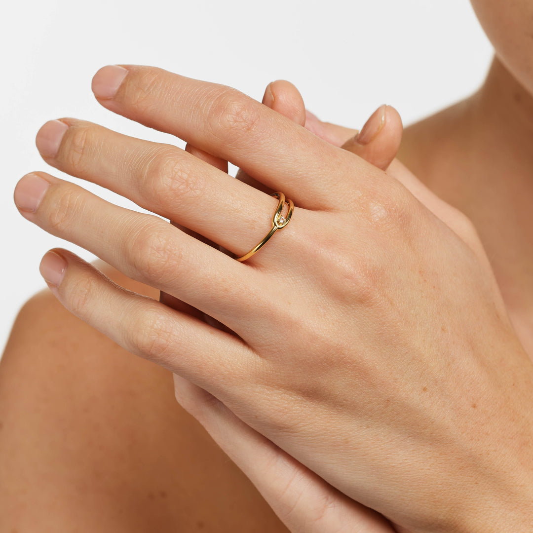 Medley Ring White Topaz Link Loop Ring in Gold