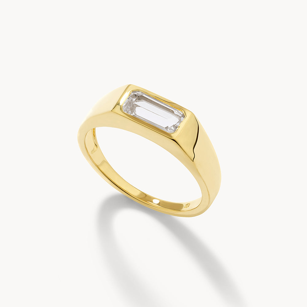 Medley Ring White Topaz Signet Pinky Ring in Gold