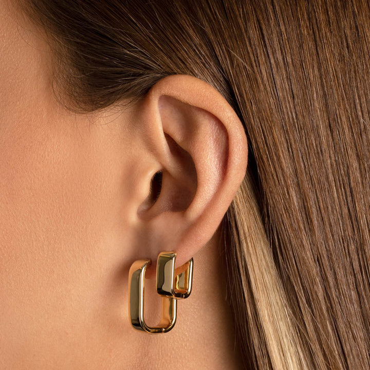 Mini Chunky Paperclip Earrings in Gold