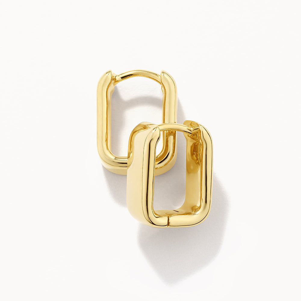 Mini Chunky Paperclip Earrings in Gold
