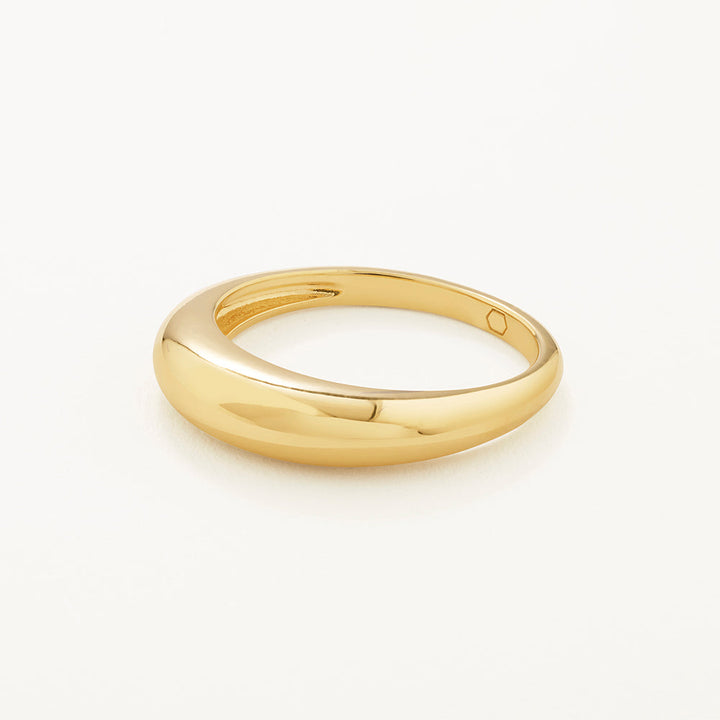 Slim Curve Dome Ring in Gold
