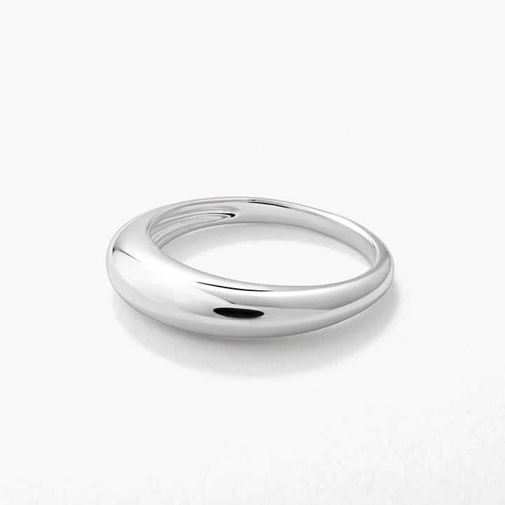 Slim Curve Dome Ring in Silver